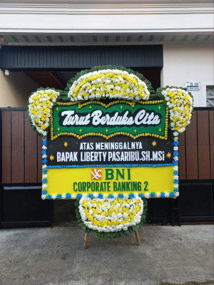 Papan Bunga Duka di Kampung Kelawi